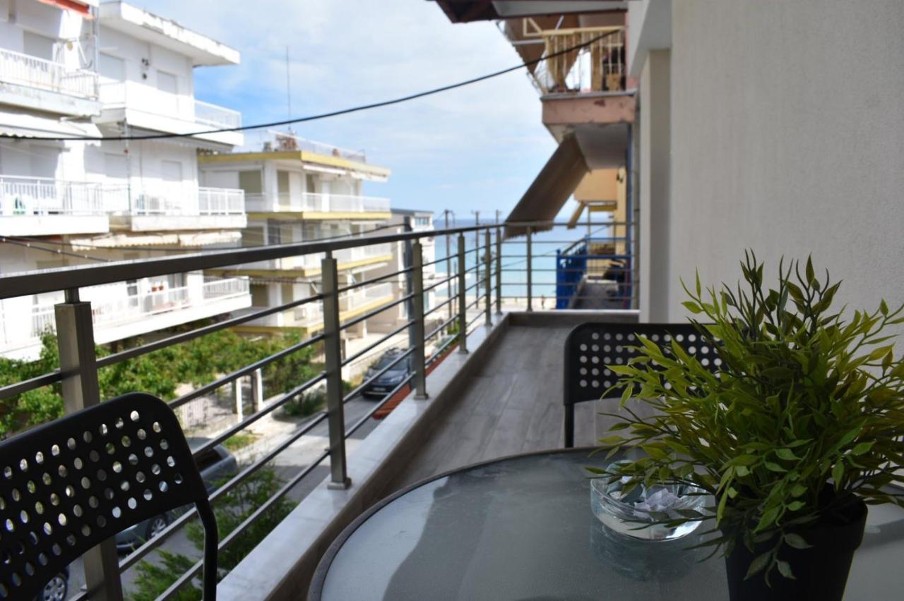 Davidana Deluxe Apartments Nea Kallikrateia Buitenkant foto
