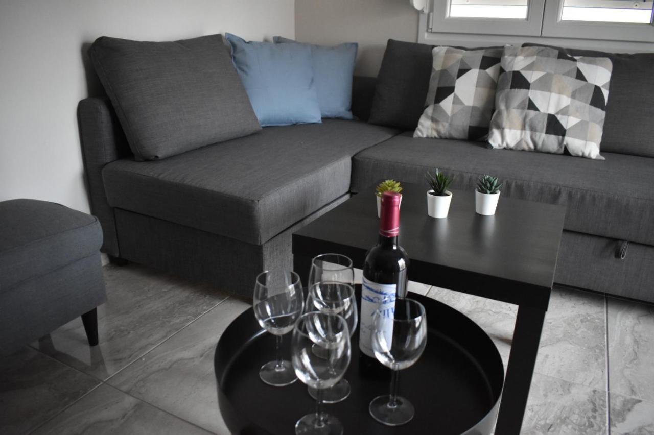 Davidana Deluxe Apartments Nea Kallikrateia Kamer foto