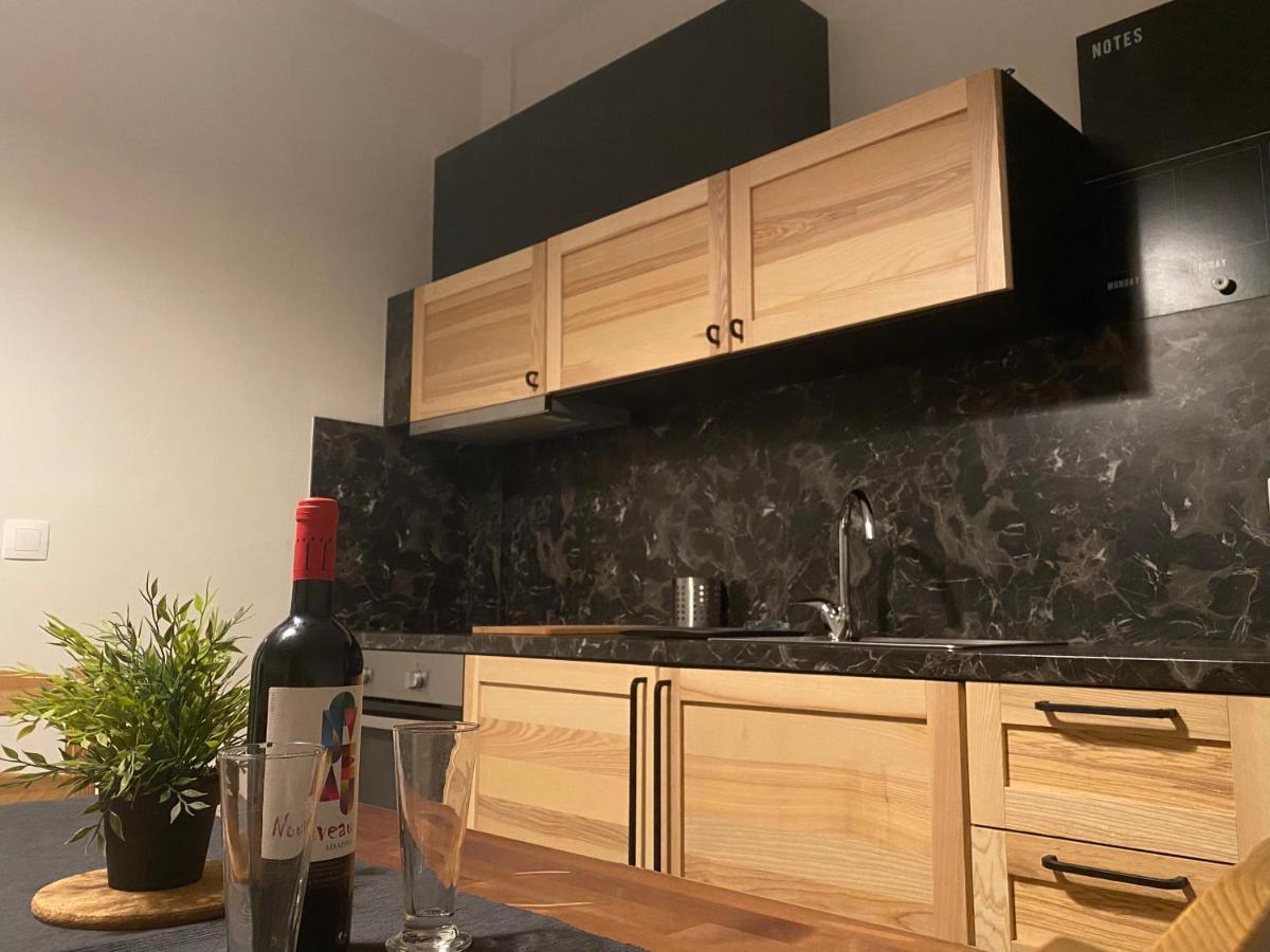 Davidana Deluxe Apartments Nea Kallikrateia Buitenkant foto